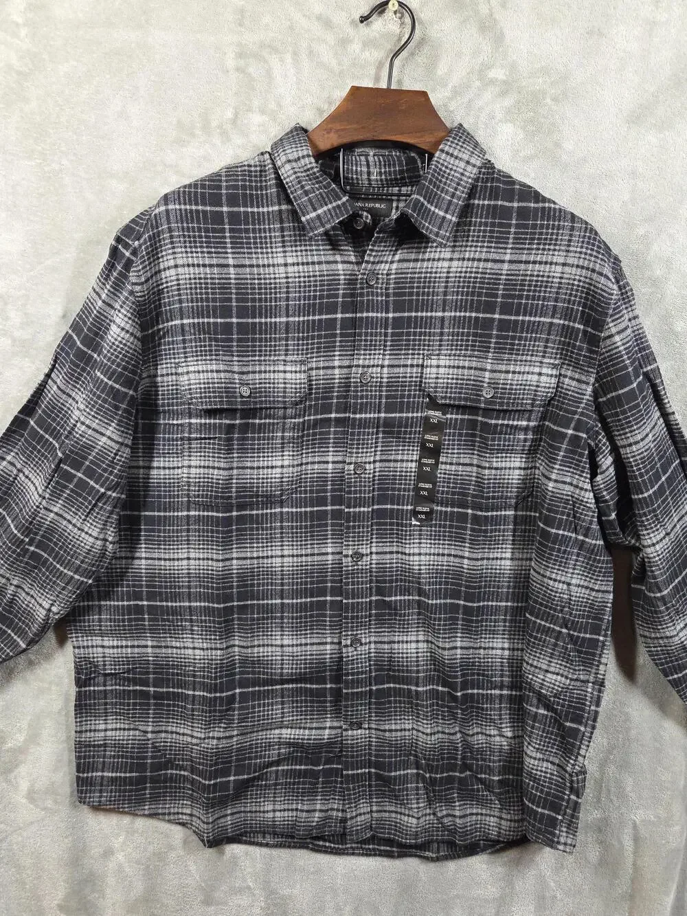 Banana Republic Shirt Mens 2XL Black/Gray Plaid Flannel Long Sleeve Button Up